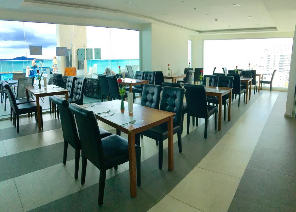 Cosy Beach View Condominium Pattaya Exterior foto