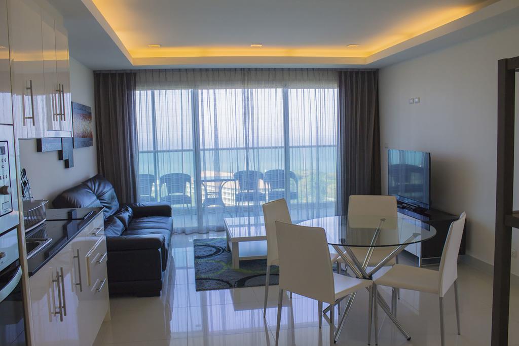 Cosy Beach View Condominium Pattaya Exterior foto